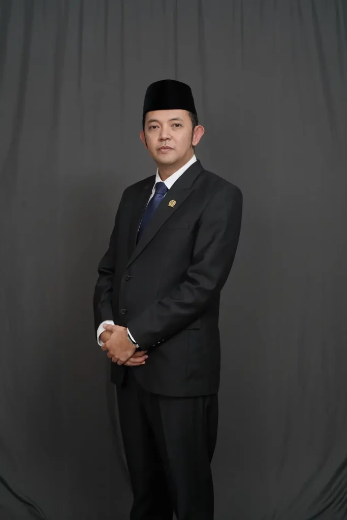 dr Agung (2)